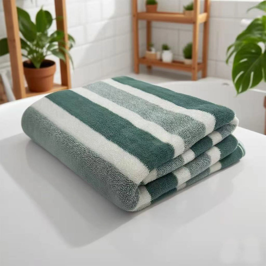 1-pack thick bath towel, strong water absorption and quick drying, non shedding, durable - very suitable for families, beaches,